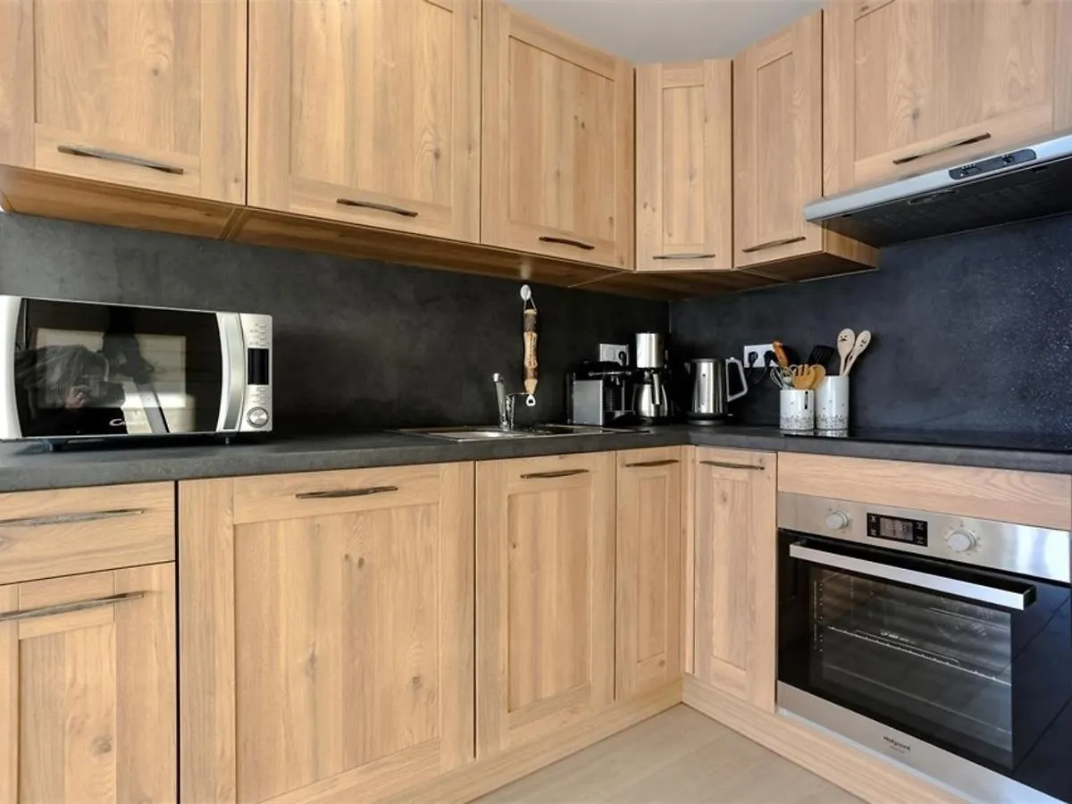 Apartment Appartement Renove 6 Pers, 34M² + Veranda, Plein Sud, Val Thorens, Acces Pistes Et Commerces - Fr-1-637-5